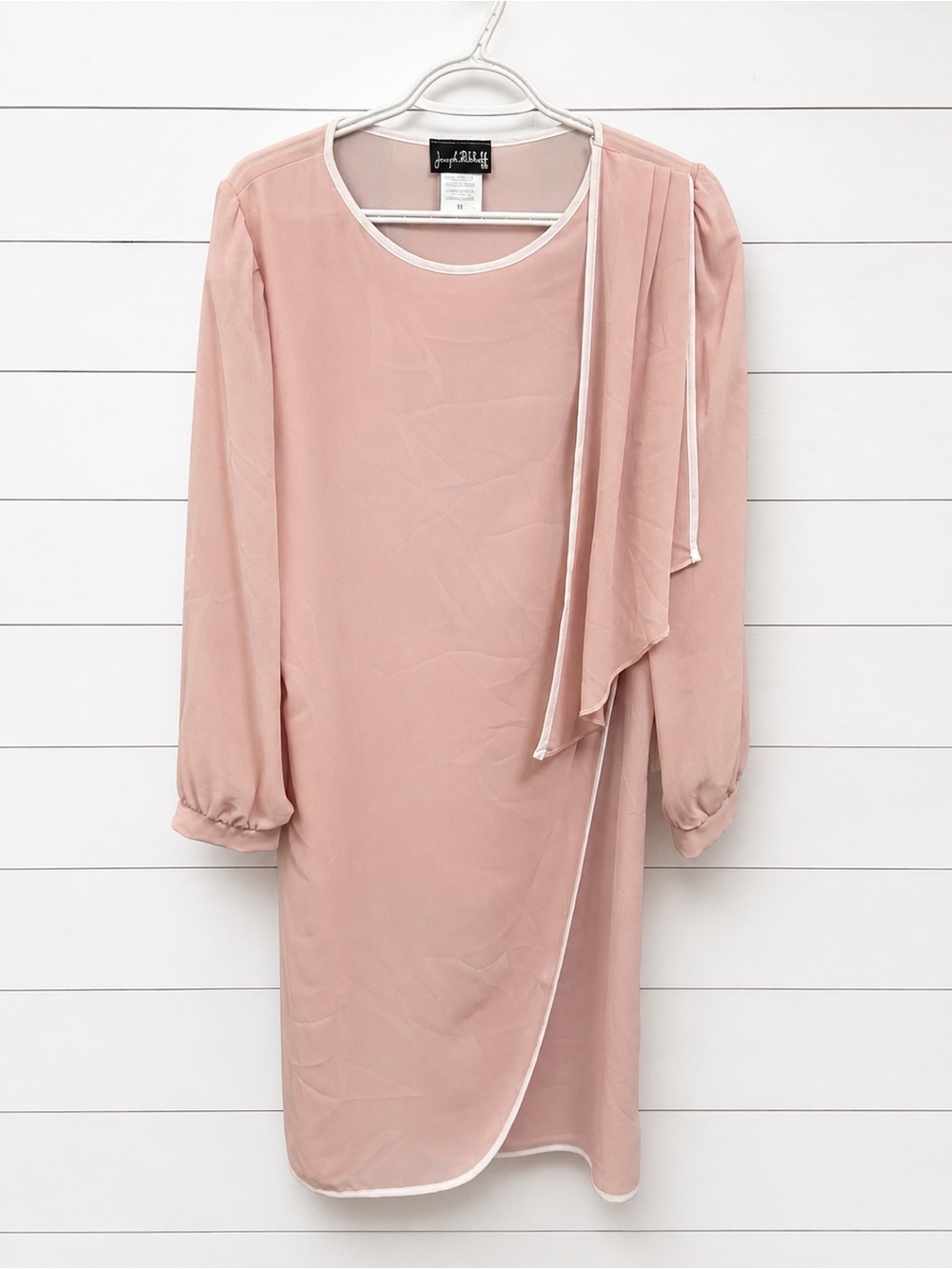 Beautiful vintage Joseph Ribkoff dress in a soft blush/dusty pink